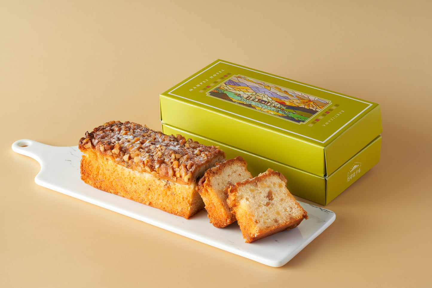 りんごとくるみのケーキ