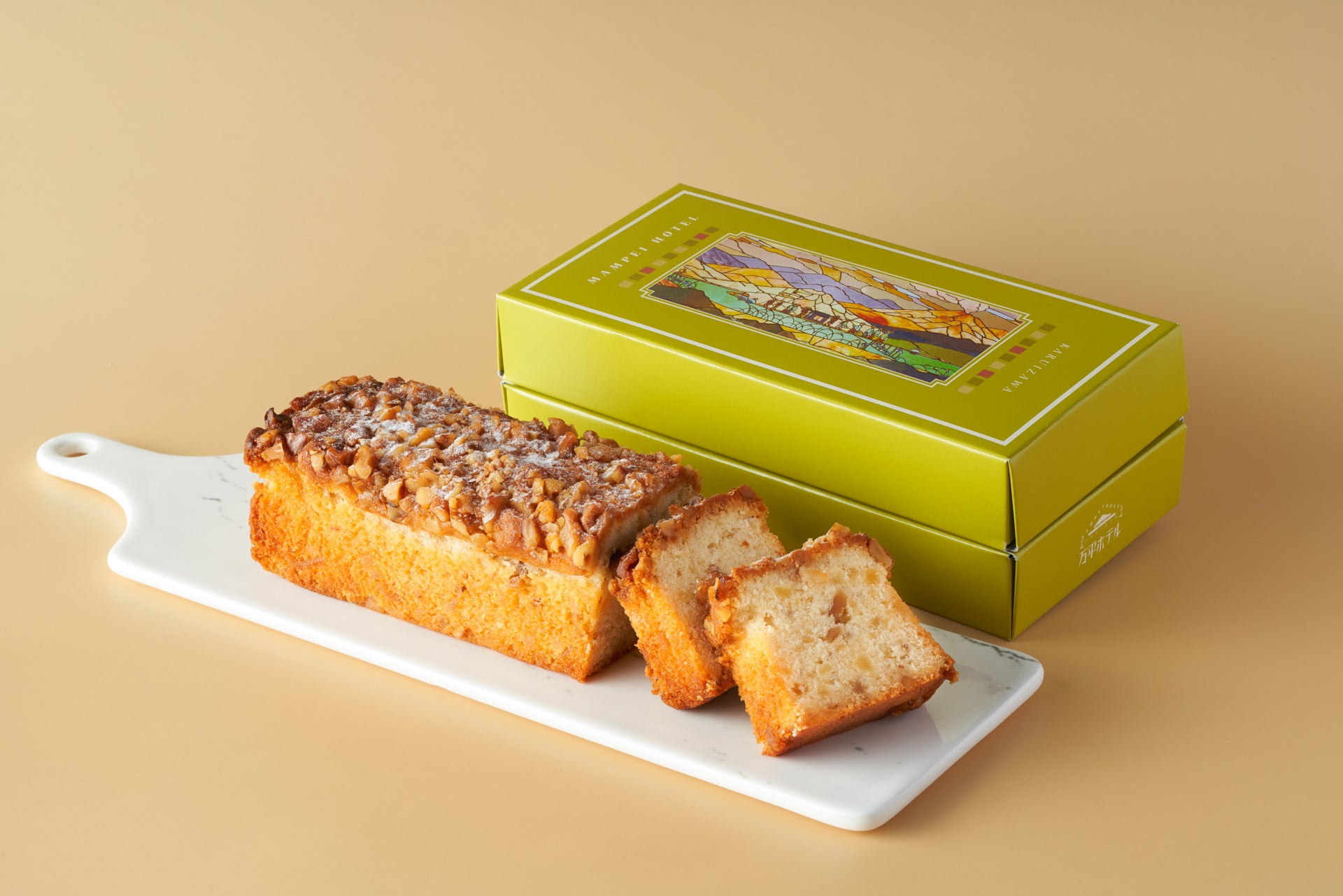 りんごとくるみのケーキ